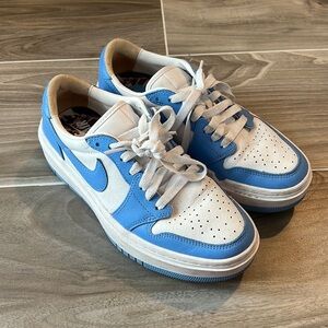 Nike women’s sneakers